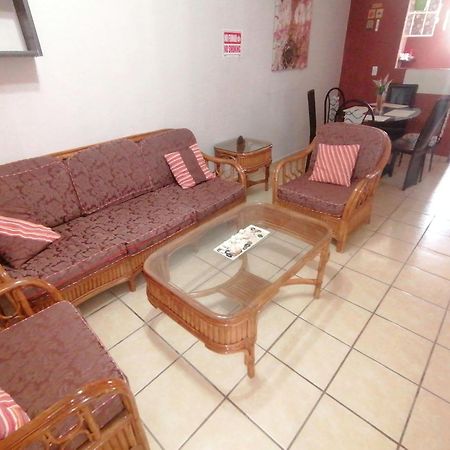 Depto vacacional con wifi Almendros Apartamento Playa del Carmen Exterior foto